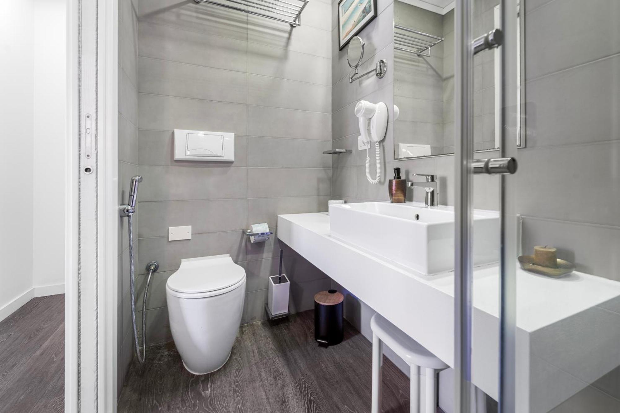 Ukiyo Suites And Rooms Cagliari Exterior photo